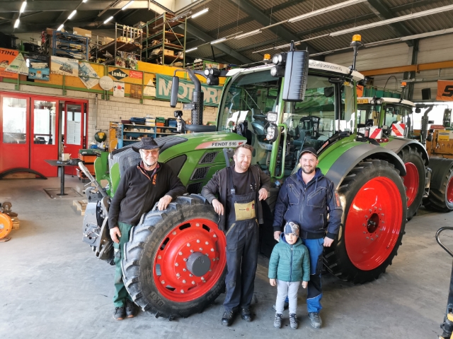 Fendt 516 Vario S4 